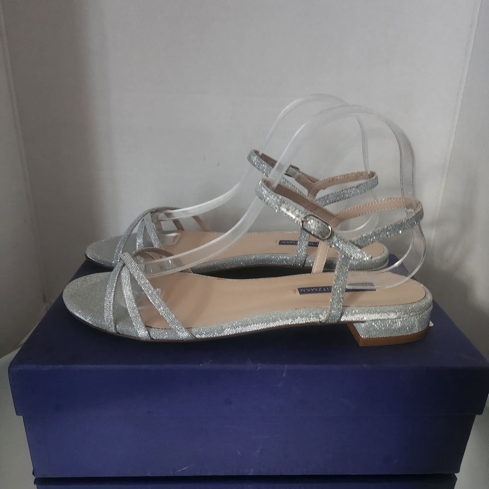 Stuart Weitzman Silver Metallic Shimmer Flat Sandals Size 9 NEW